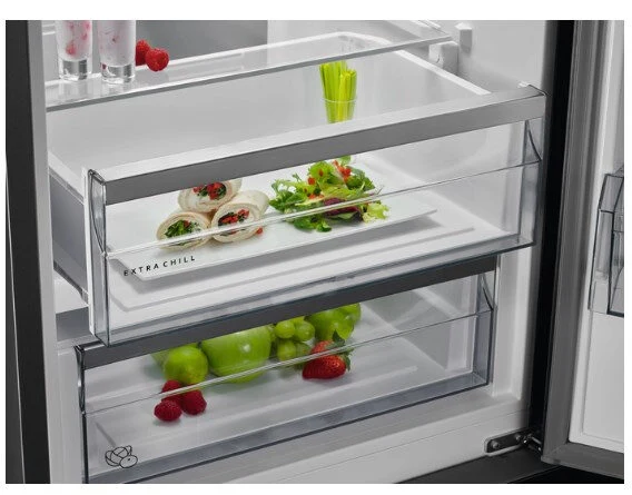 AEG RCB736E5MX frigorifero con congelatore Libera installazione 360 L E Acciaio inossidabile